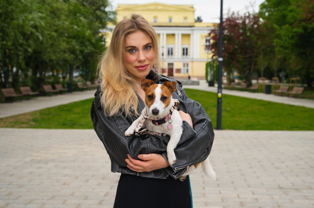 sesja-zdjeciowa-z-psem-warszawa-centrum-jack-russell