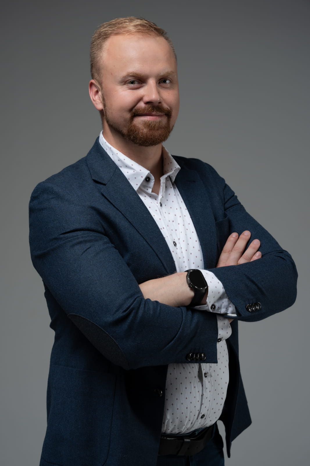 sesja-biznesowa-warszawa-portet-w-studio