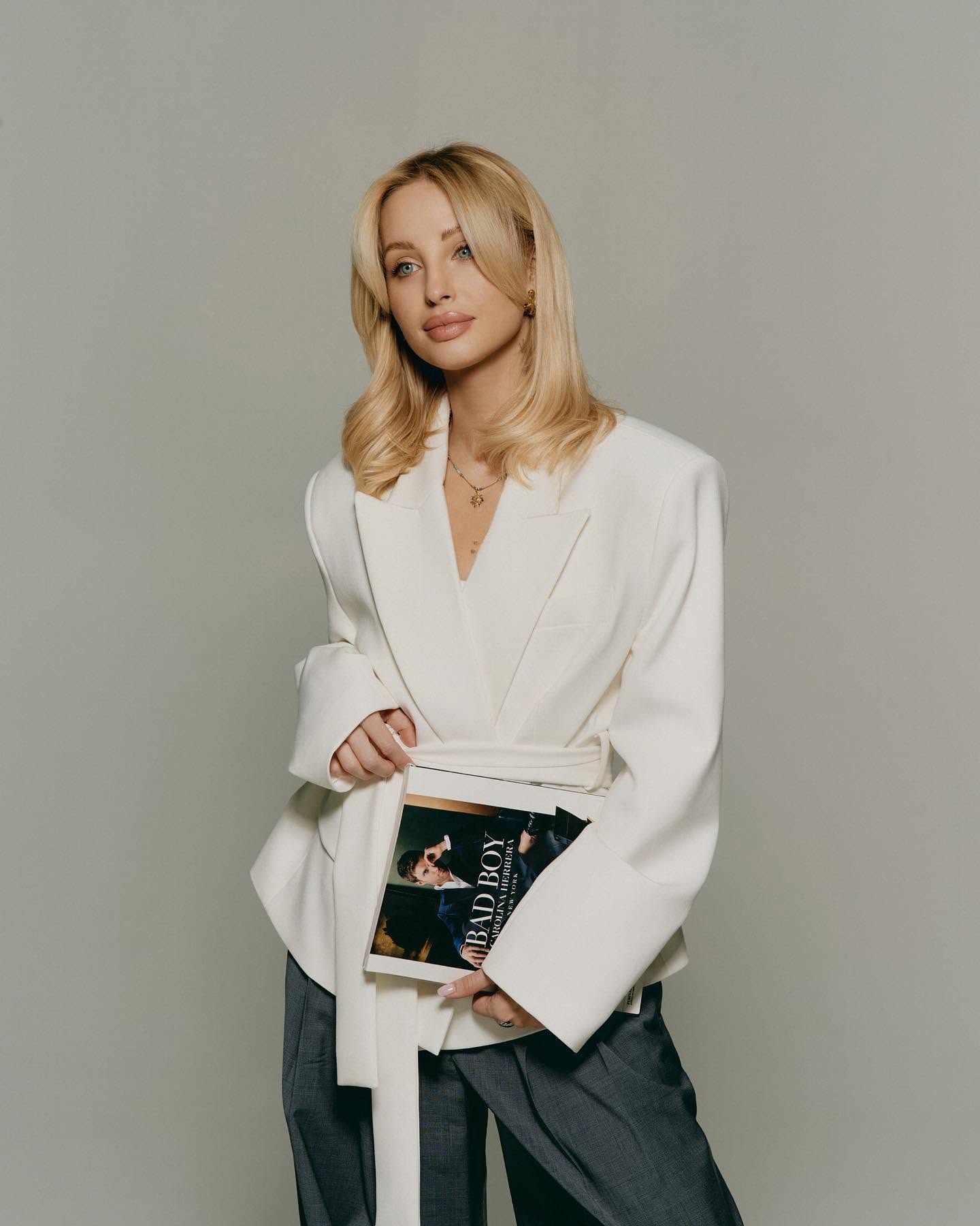 Edyta, personal stylist working on photoshoots in Warsaw