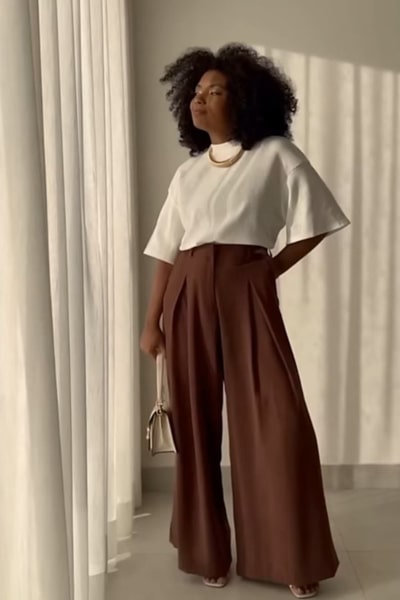 Discussing outfits during an online call with the stylist